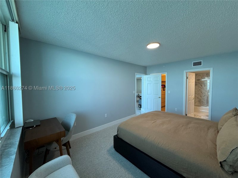 Apartment for rent at St Louis 703