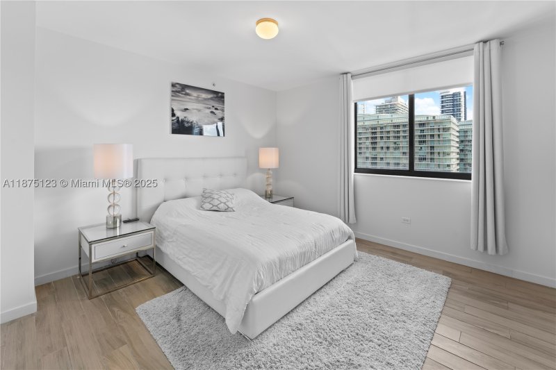 Alquiler de apartamento en Nine at Mary Brickell Village 3304
