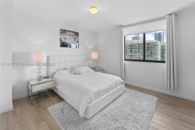 Alquiler de apartamento en Nine at Mary Brickell Village 3304