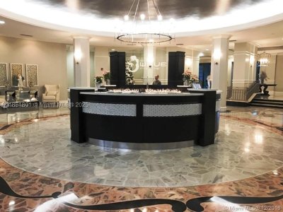 Alquiler de apartamento en The Wave Condo 336