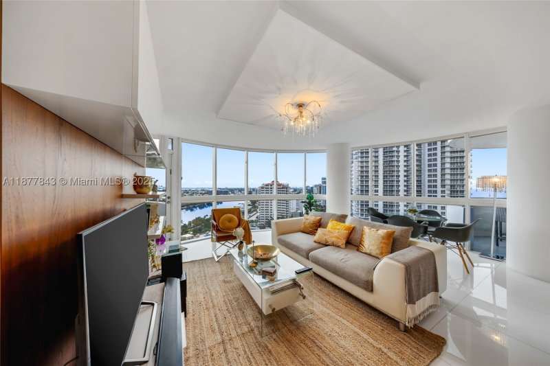 Condo for sale at La Gorce Palace 2107