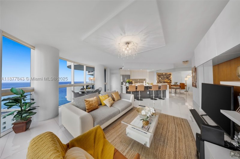 Condo for sale at La Gorce Palace 2107