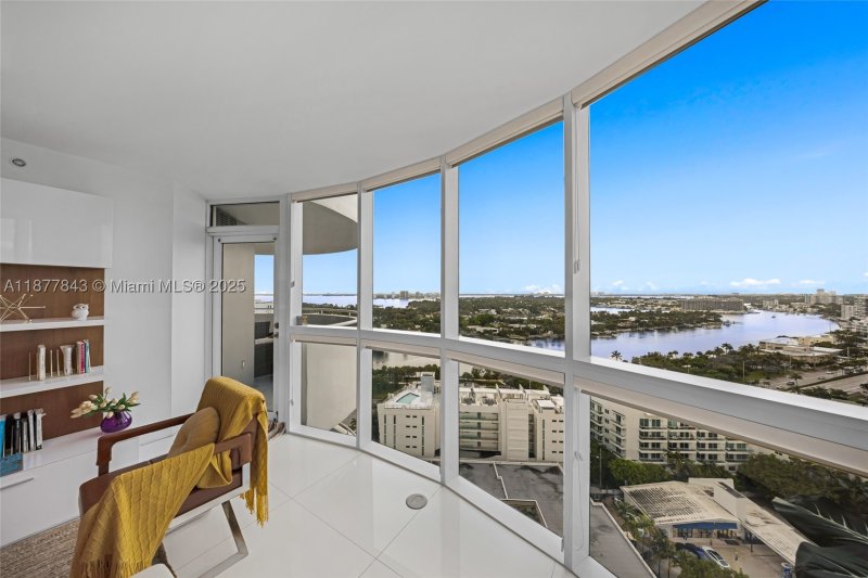 Condo for sale at La Gorce Palace 2107