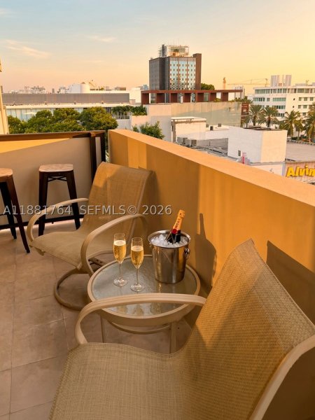 Condo for sale at Georgian 701
