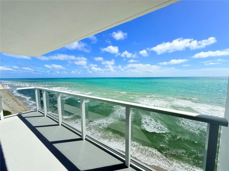 Apartment for rent at Aquarius Towers 1204S