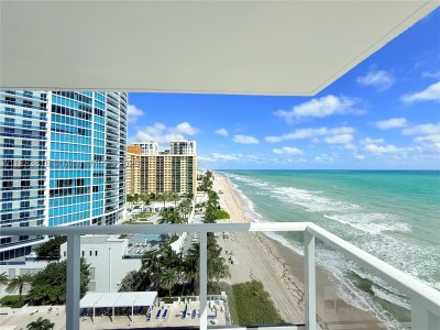 Aluguel de apartamento no Aquarius Towers 1204S