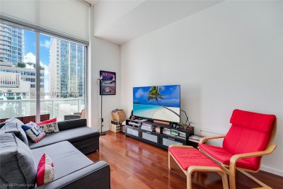 Comprar apartamento no Avenue on Brickell 1060 Tower 1203