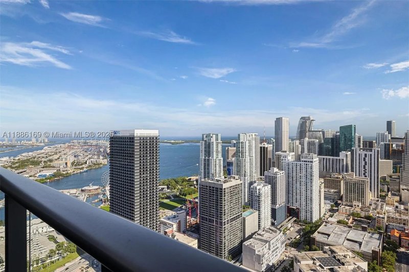 Comprar apartamento no Natiivo Gale Miami Hotel & Residences 5106