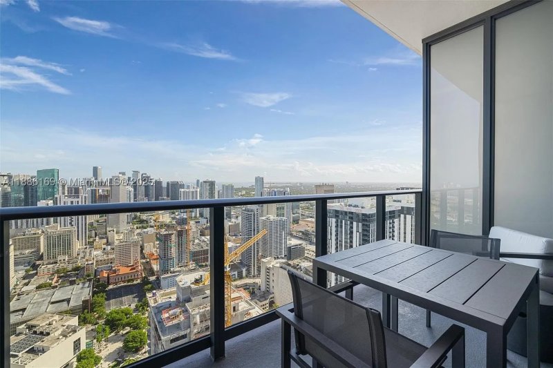 Comprar apartamento no Natiivo Gale Miami Hotel & Residences 5106