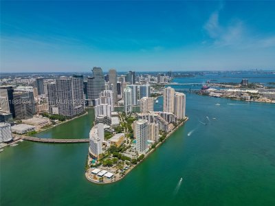 Comprar apartamento en Brickell Key One UPH-03