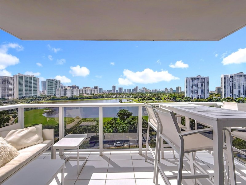 Comprar apartamento en El Dorado 1204