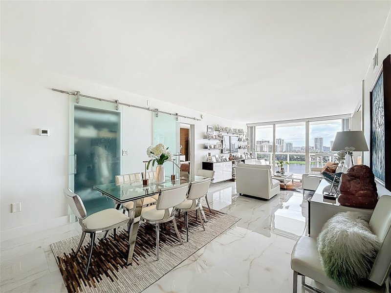 Comprar apartamento en El Dorado 1204