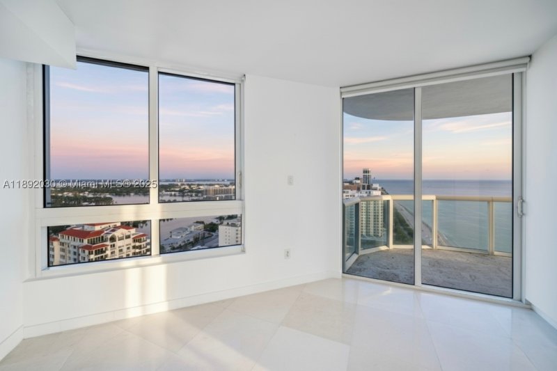 Comprar apartamento en Akoya 2901