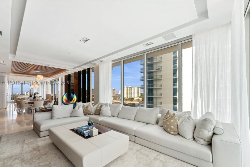 Comprar apartamento en Jade Signature 805