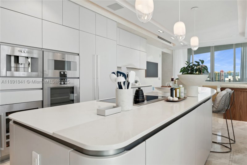 Comprar apartamento en Jade Signature 805