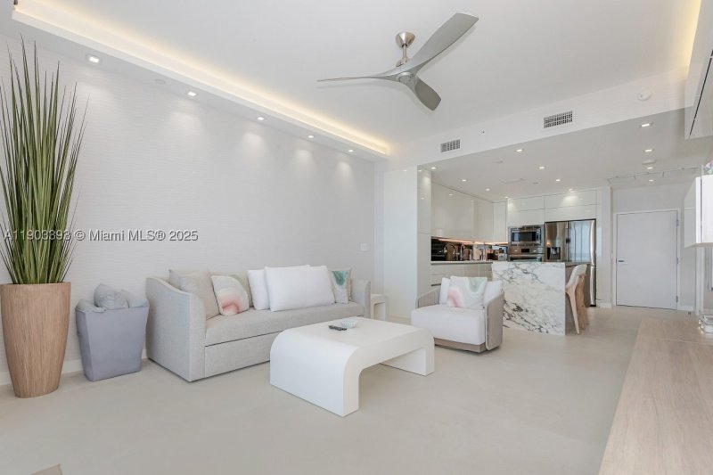 Alquiler de apartamento en Roney Palace PH20