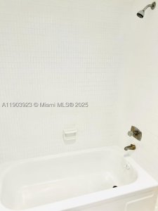 Comprar apartamento en Winston Towers MO-3