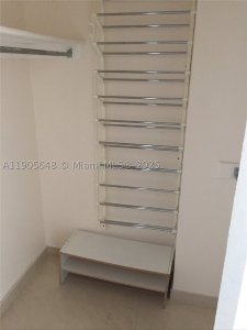 Comprar apartamento en The Hemispheres 12J