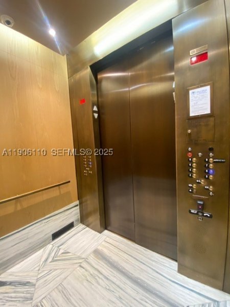 Comprar apartamento en SLS Lux Brickell 604