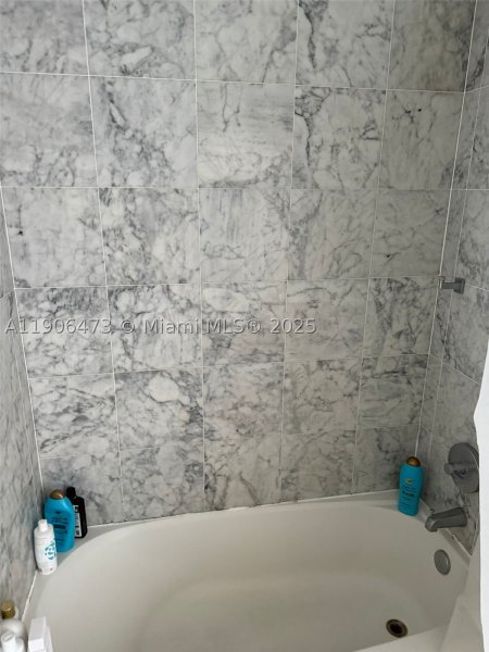 Condo for sale at Vizcayne South Tower 632