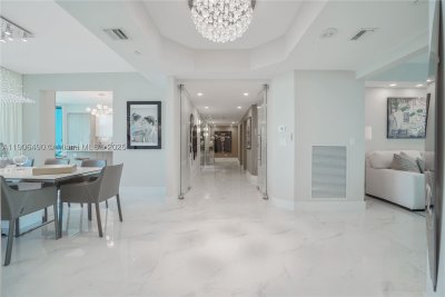 Comprar apartamento en Portofino Tower 4306