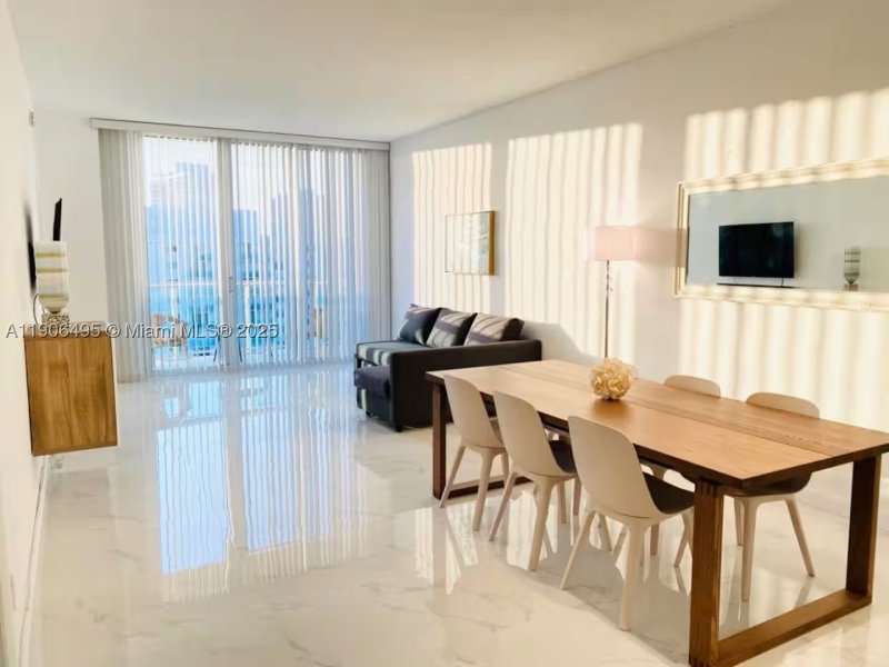 Condo for sale at Ocean Reserve PH-10