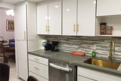 Comprar apartamento no Carriage Club North 1523