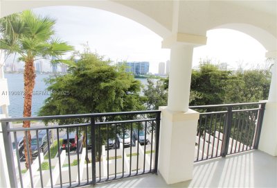 Aluguel de apartamento no Village by the Bay 12409