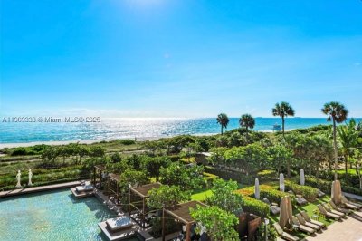 Comprar apartamento no FENDI Chateau Residences 304