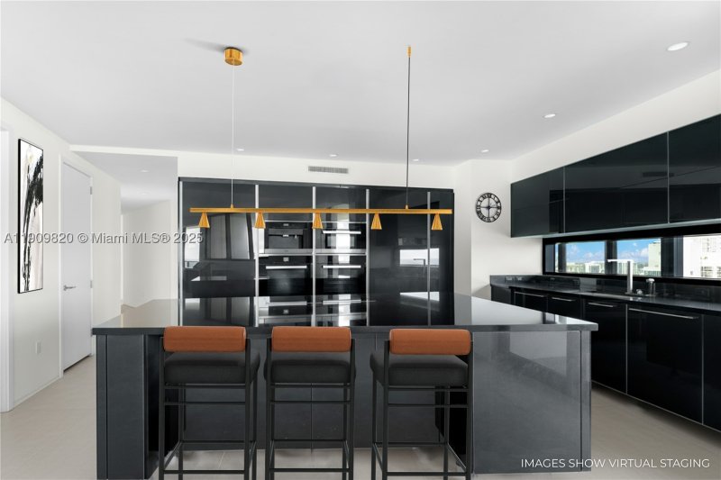 Condo for sale at Porsche Design Tower 3205