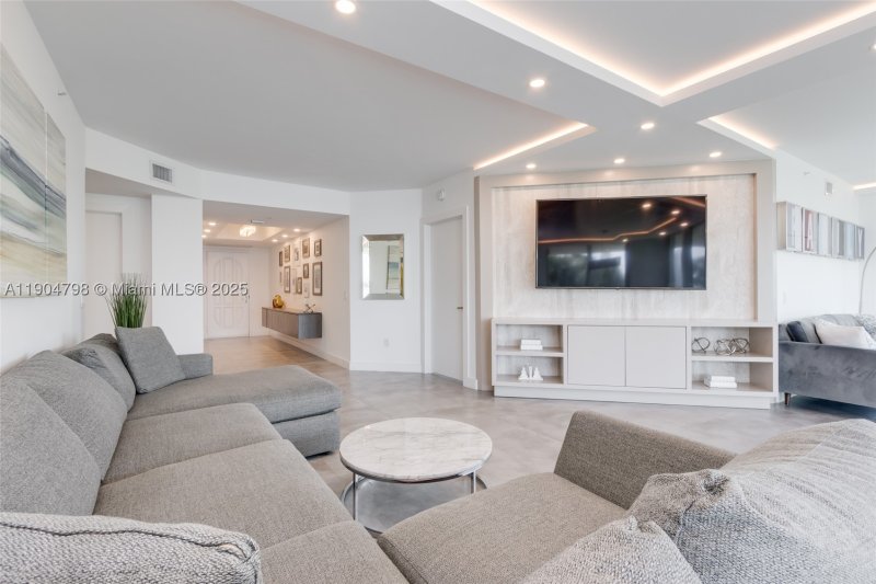 Condo for sale at Hidden Bay 303