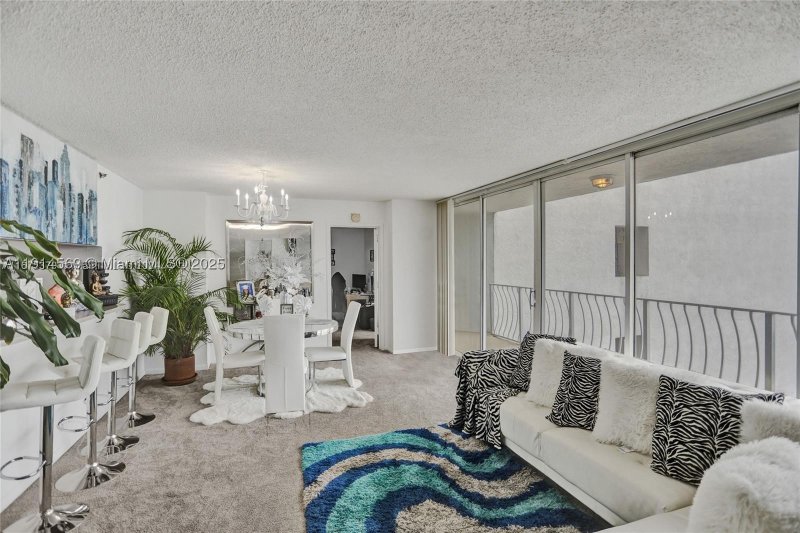 Comprar apartamento en Grandview Palace 2421