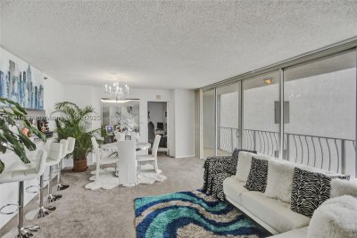 Comprar apartamento en Grandview Palace 2421