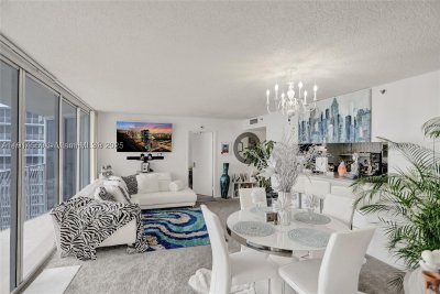 Comprar apartamento en Grandview Palace 2421
