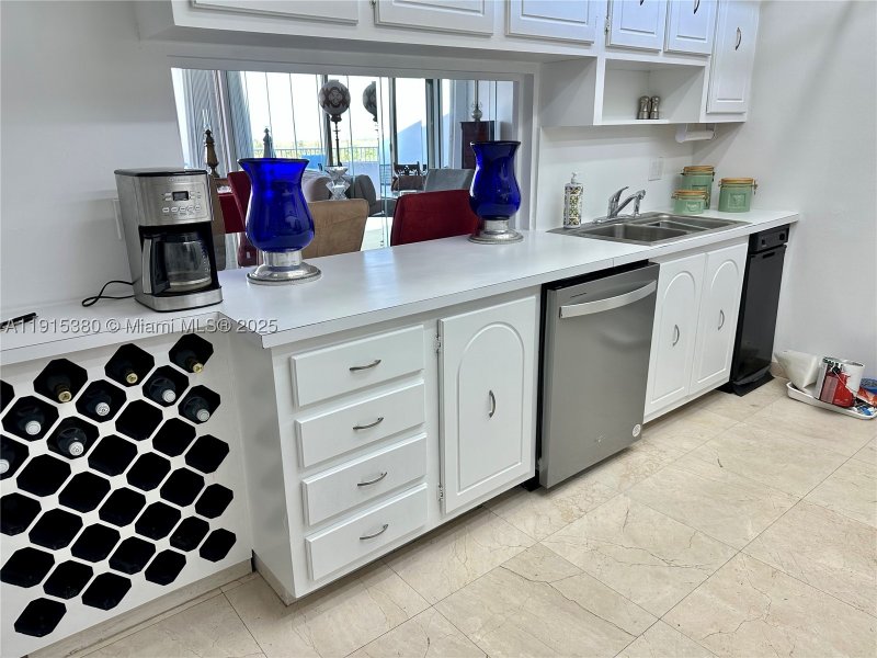 Alquiler de apartamento en Commodore Club South 1004