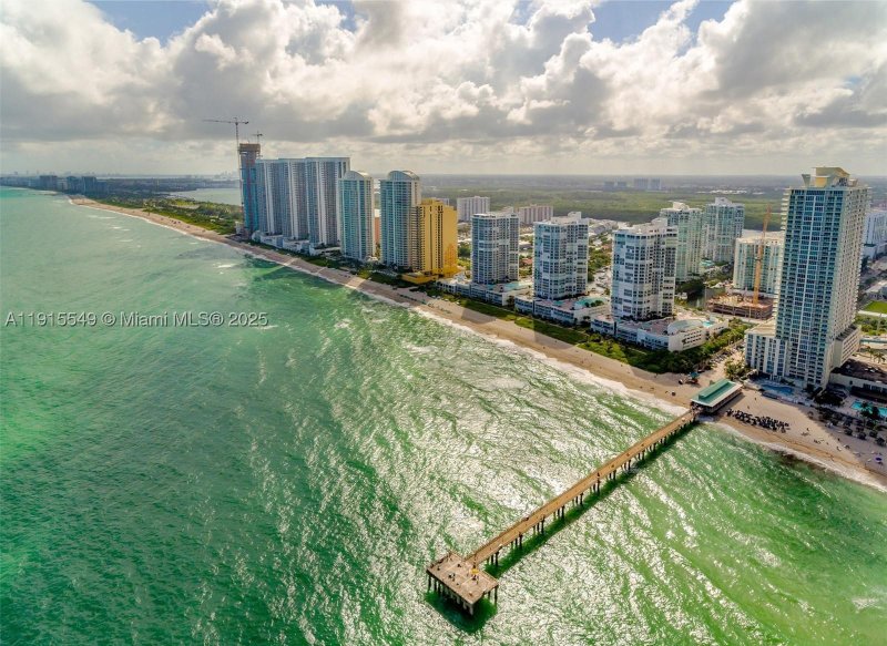 Comprar apartamento no La Perla 1105