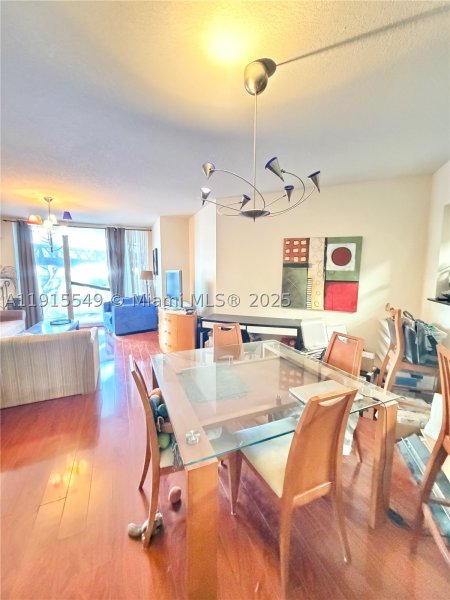 Comprar apartamento no La Perla 1105
