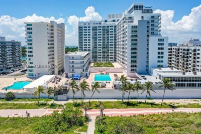 Carriage House Miami Beach Apt #1512