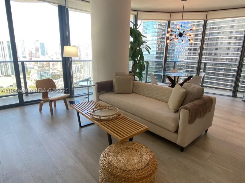 Comprar apartamento en Brickell Heights West 3001