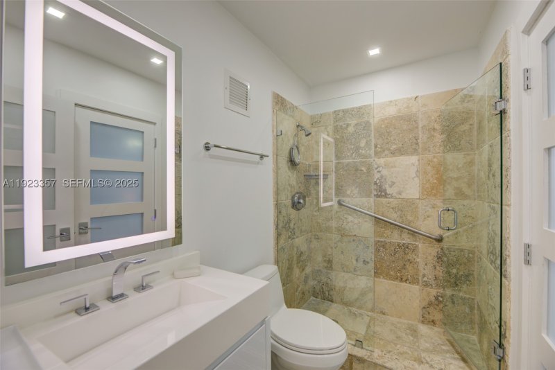 Apartment for rent at Sea Air Towers PH02