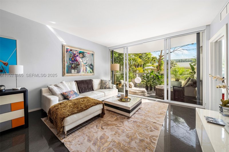 Condo for sale at Artepark North 205