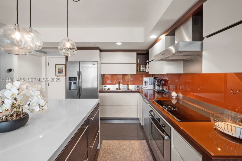 Condo for sale at Artepark North 205