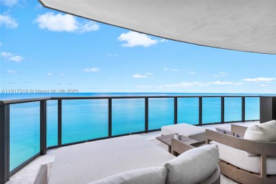 Comprar apartamento no Porsche Design Tower 5501