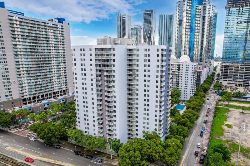 Comprar apartamento en Madison Miami W-408