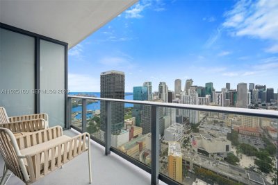 Comprar apartamento en Natiivo Gale Miami Hotel & Residences 3810