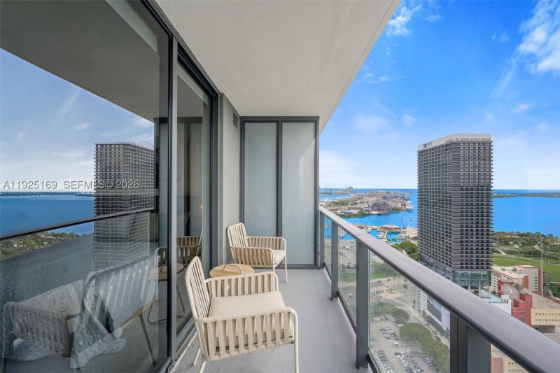 Comprar apartamento en Natiivo Gale Miami Hotel & Residences 3810