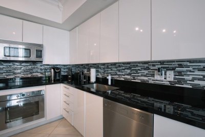 Comprar apartamento en Mint at Riverfront 1512