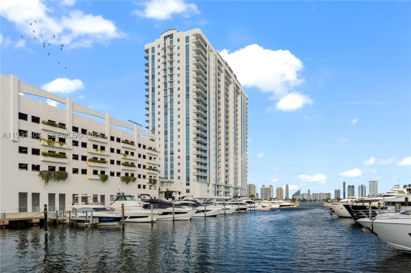 Comprar apartamento en Marina Palms Yacht Club PH-5