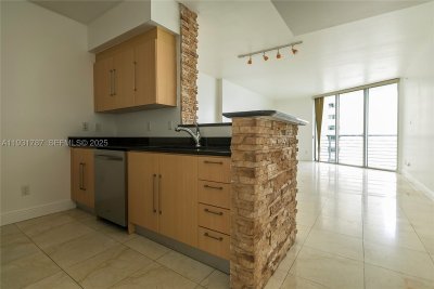 Comprar apartamento en One Miami West Tower 2710