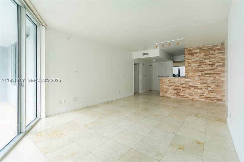 Comprar apartamento en One Miami West Tower 2710